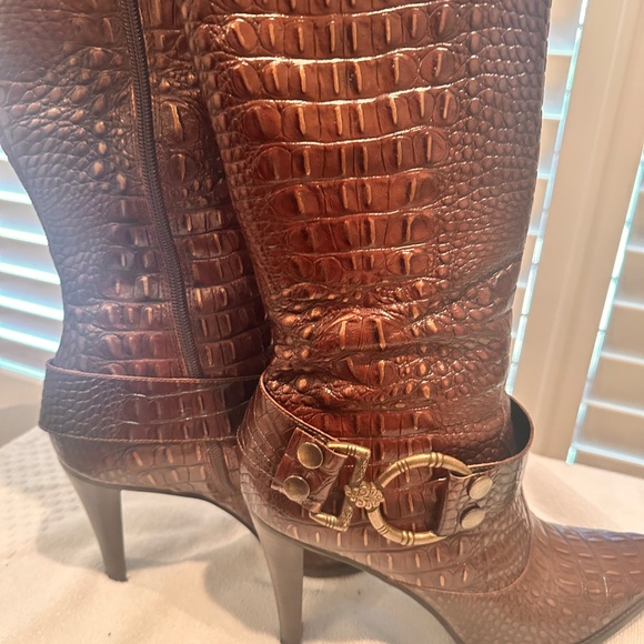 Gianni Bini Brown Leather Crocodile Boots - Picture 6 of 15